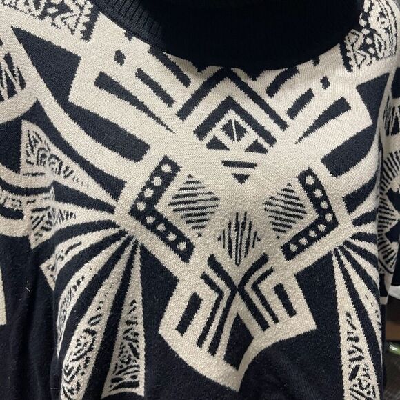 Flying Tomato Cream and Black "Poncho" Turtle Neck Sweater, Small - Picture 3 of 9